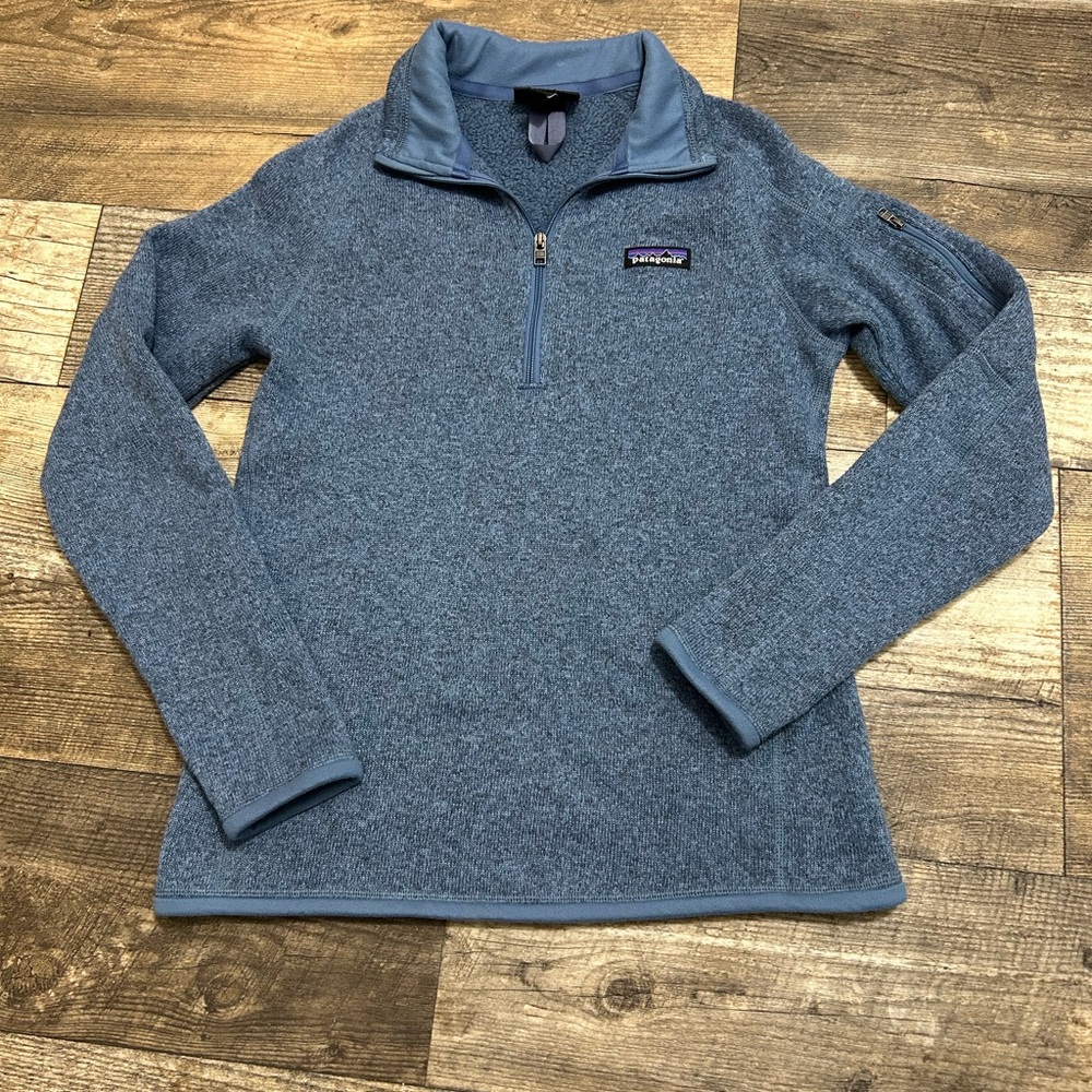 Patagonia Sweather Better Women
1/4 Zip Fleece Blue pullover
 Size S